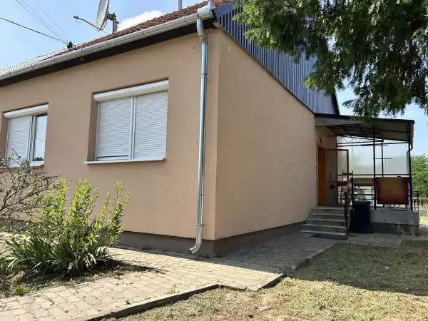 Eladó ikerház, Dabas 3 szoba 72 m² 43.99 M Ft