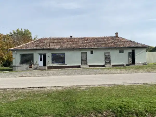 Eladó sorház, Tatárszentgyörgy 5 szoba 144 m² 25 M Ft